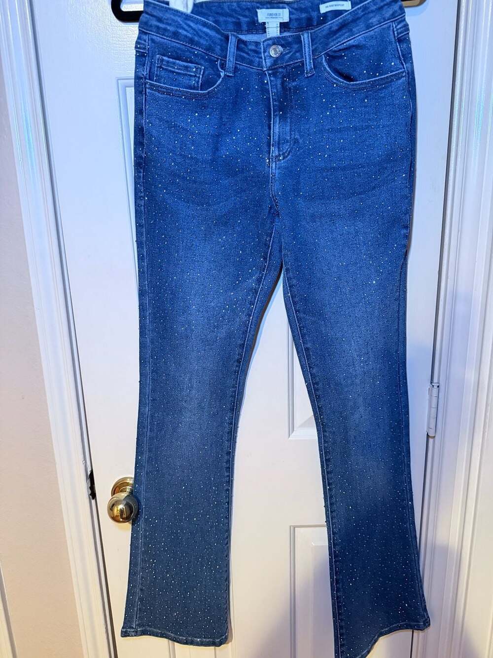 Forever 21 Premium Mid Rise Bootcut Rhinestone Jeans Size 29